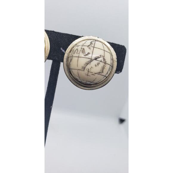 Vintage Earrings Clip 60s World Globe Travel Earth Souvenir Signed Marvella - Picture 7 of 10